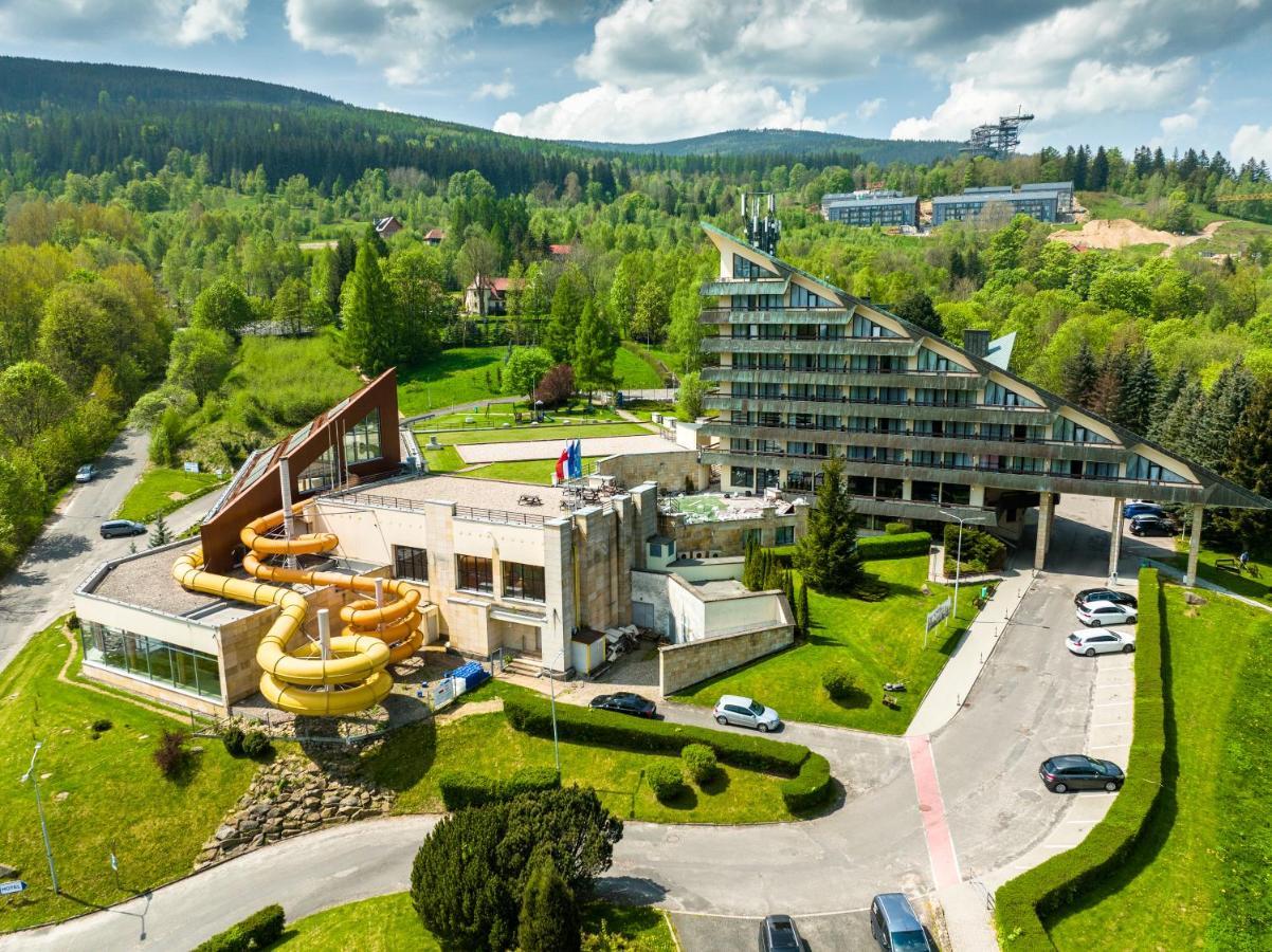 Interferie Aquapark Sport Hotel Malachit Swieradow-Zdroj Exterior foto