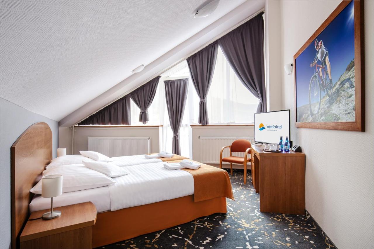 Interferie Aquapark Sport Hotel Malachit Swieradow-Zdroj Exterior foto